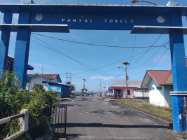 Pelabuhan Perikanan di Desa Wosia